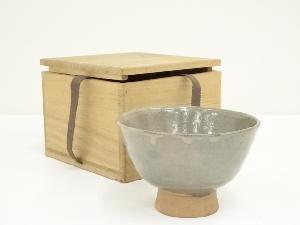 灰釉茶碗（保護箱）